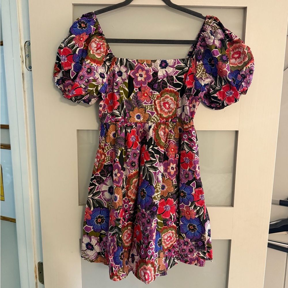 Floral Puff Sleeve Dress forever 21 medium nwt